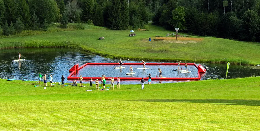 Väike-Trommil saab korraldada suvepäevi, kokkutulekuid, talvepäevi